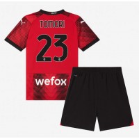 Dětský fotbalový dres AC Milan Fikayo Tomori #23 2023-24 Domácí Krátký Rukáv (+ trenýrky)